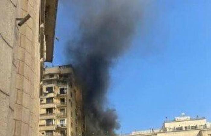 حريق في عقار أعلى بنك شهير بوسط البلد